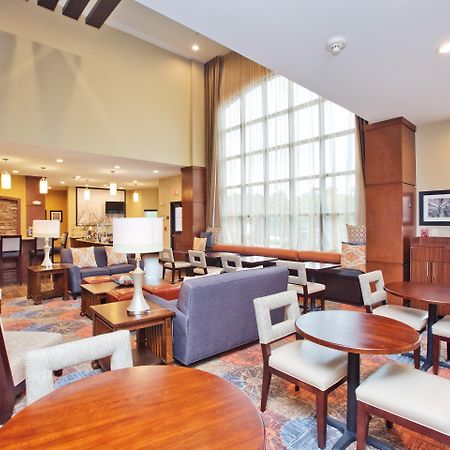 Staybridge Suites Austin South Interstate Hwy 35 By Ihg Екстериор снимка
