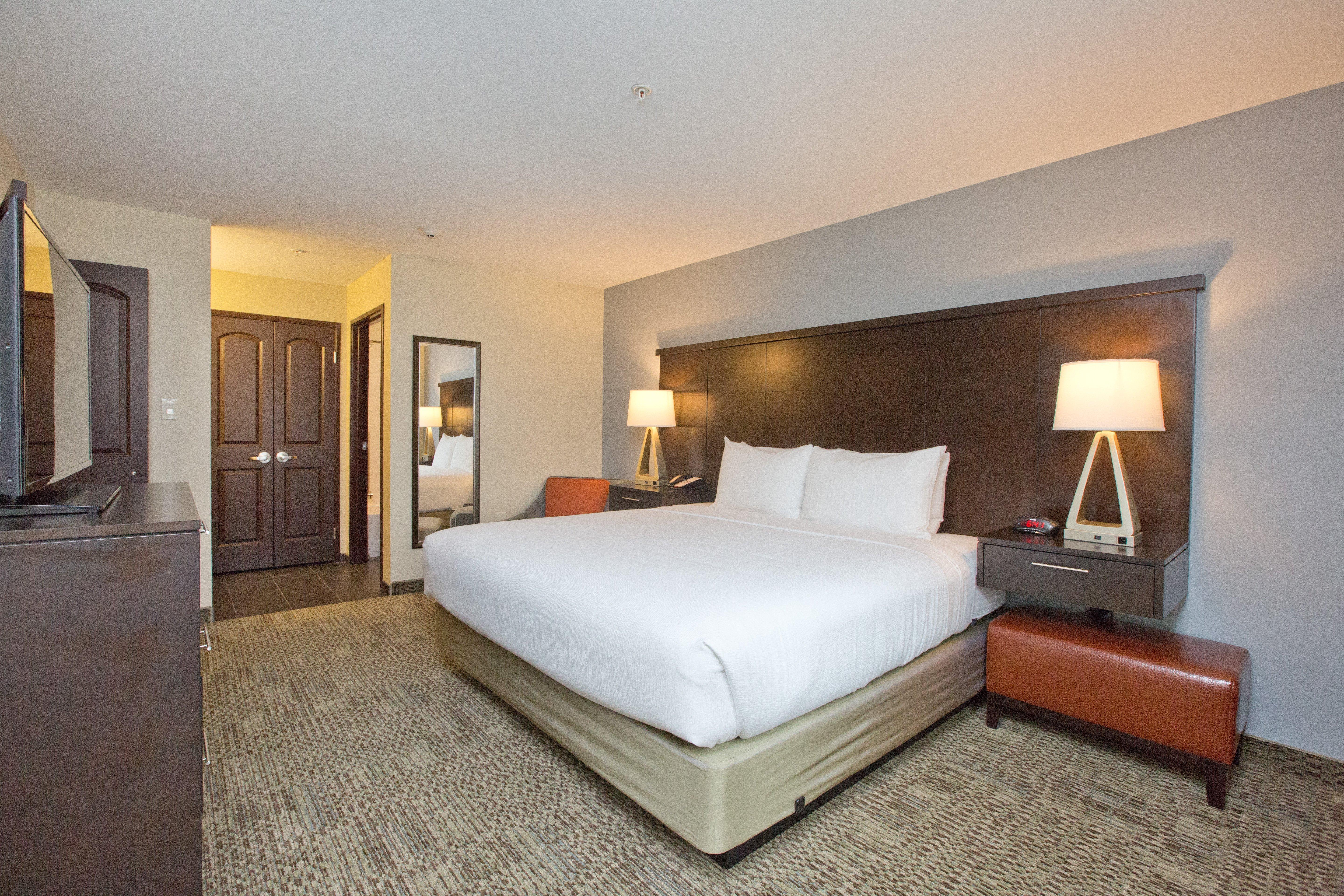 Staybridge Suites Austin South Interstate Hwy 35 By Ihg Екстериор снимка