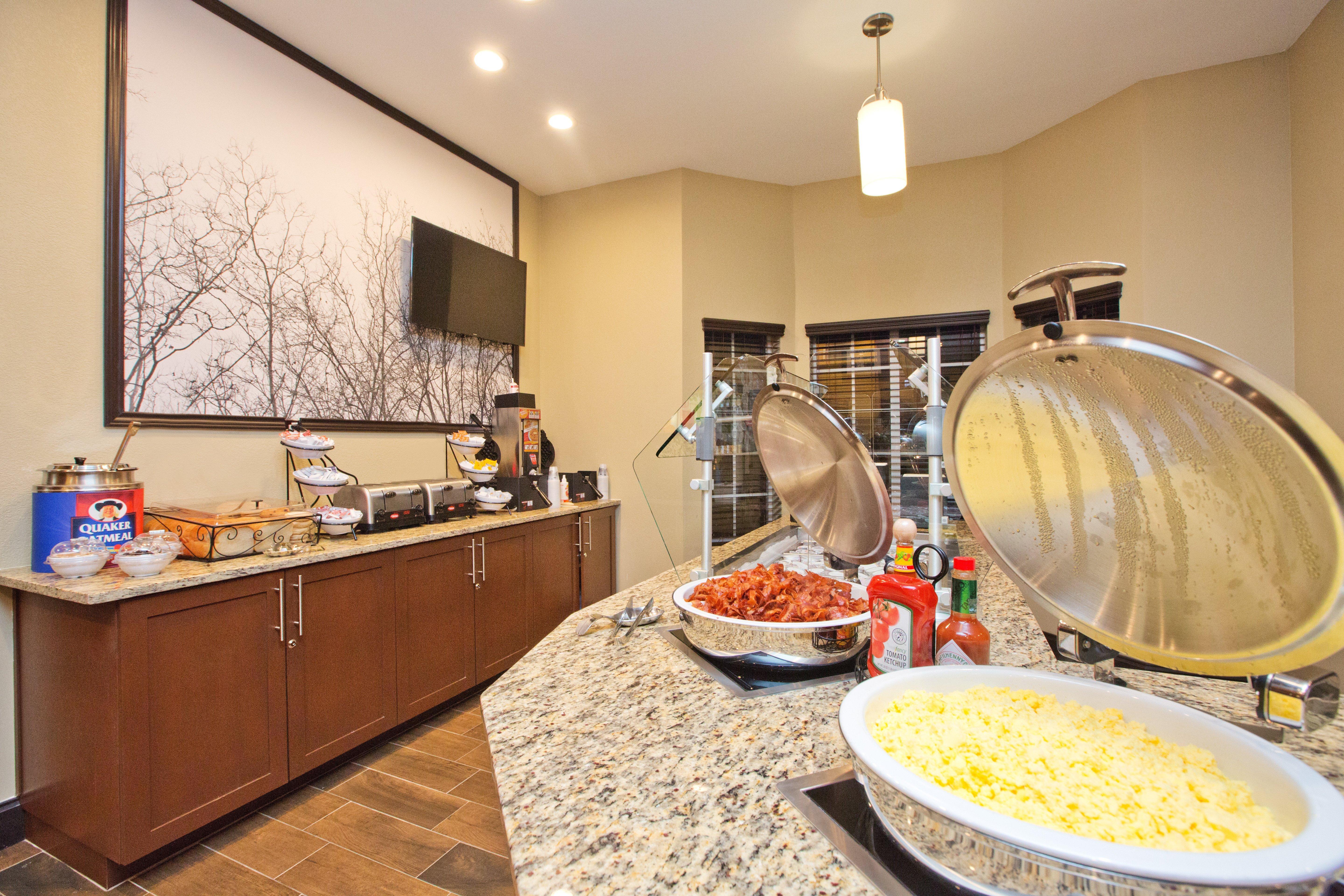 Staybridge Suites Austin South Interstate Hwy 35 By Ihg Екстериор снимка