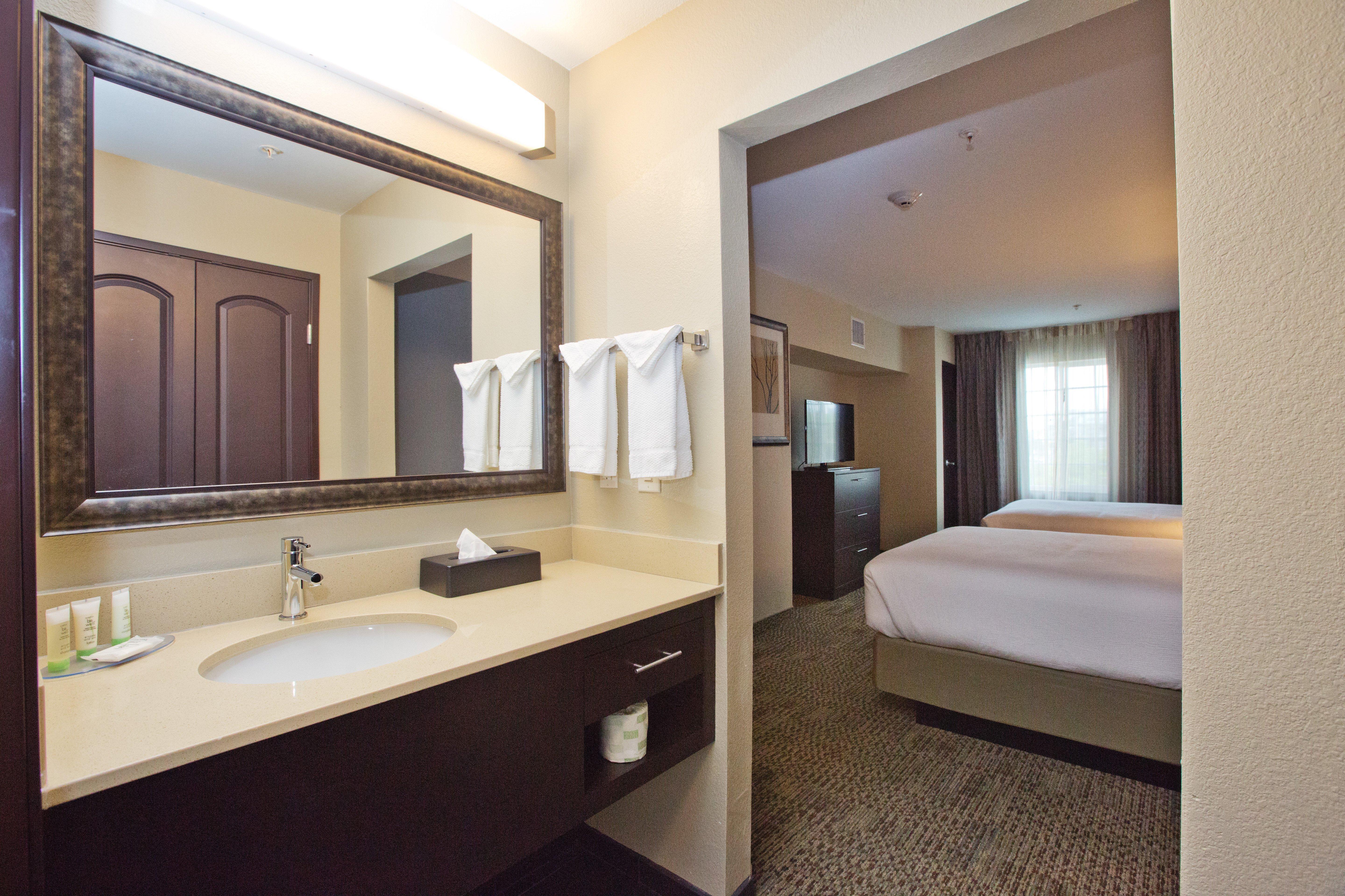 Staybridge Suites Austin South Interstate Hwy 35 By Ihg Екстериор снимка