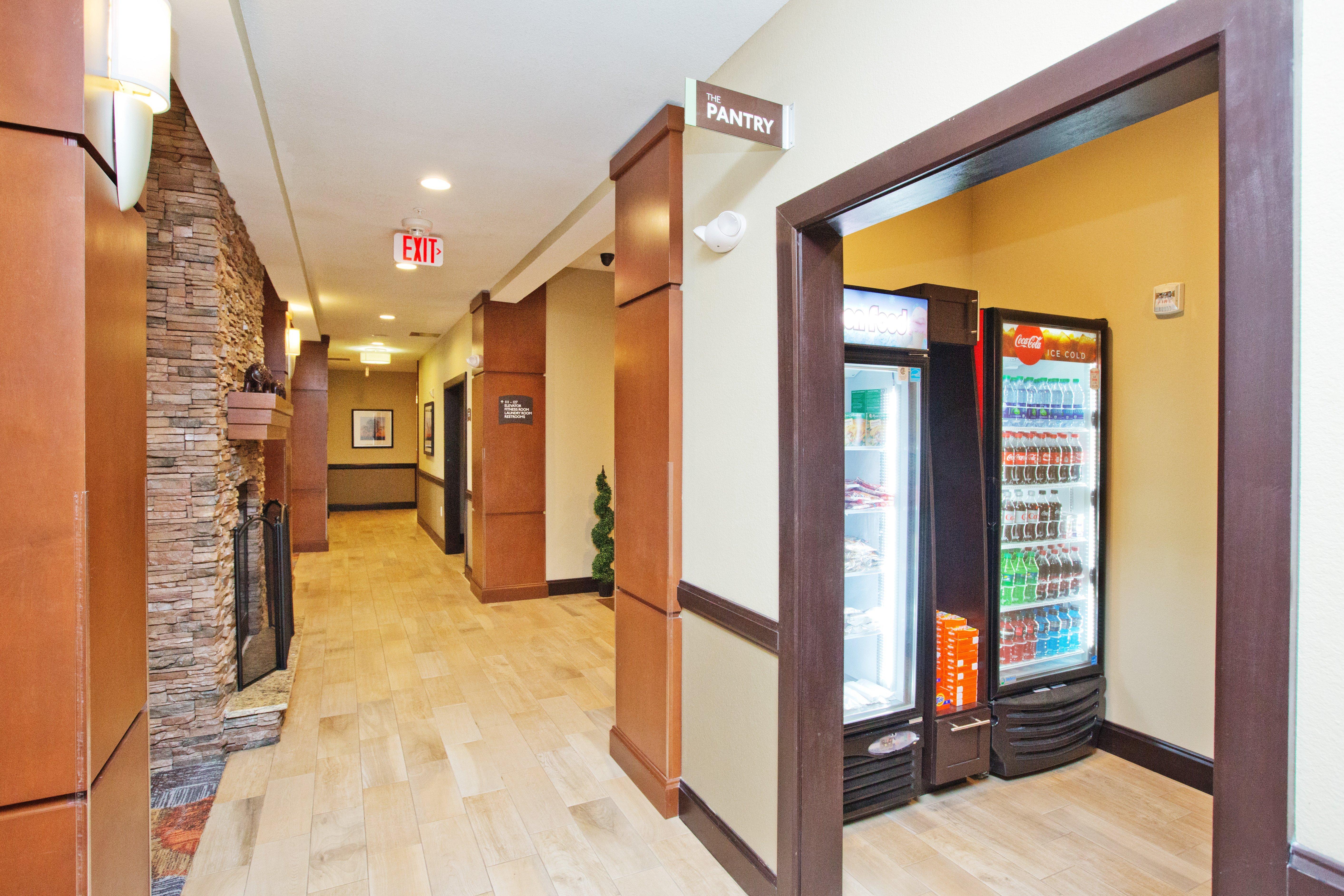 Staybridge Suites Austin South Interstate Hwy 35 By Ihg Екстериор снимка