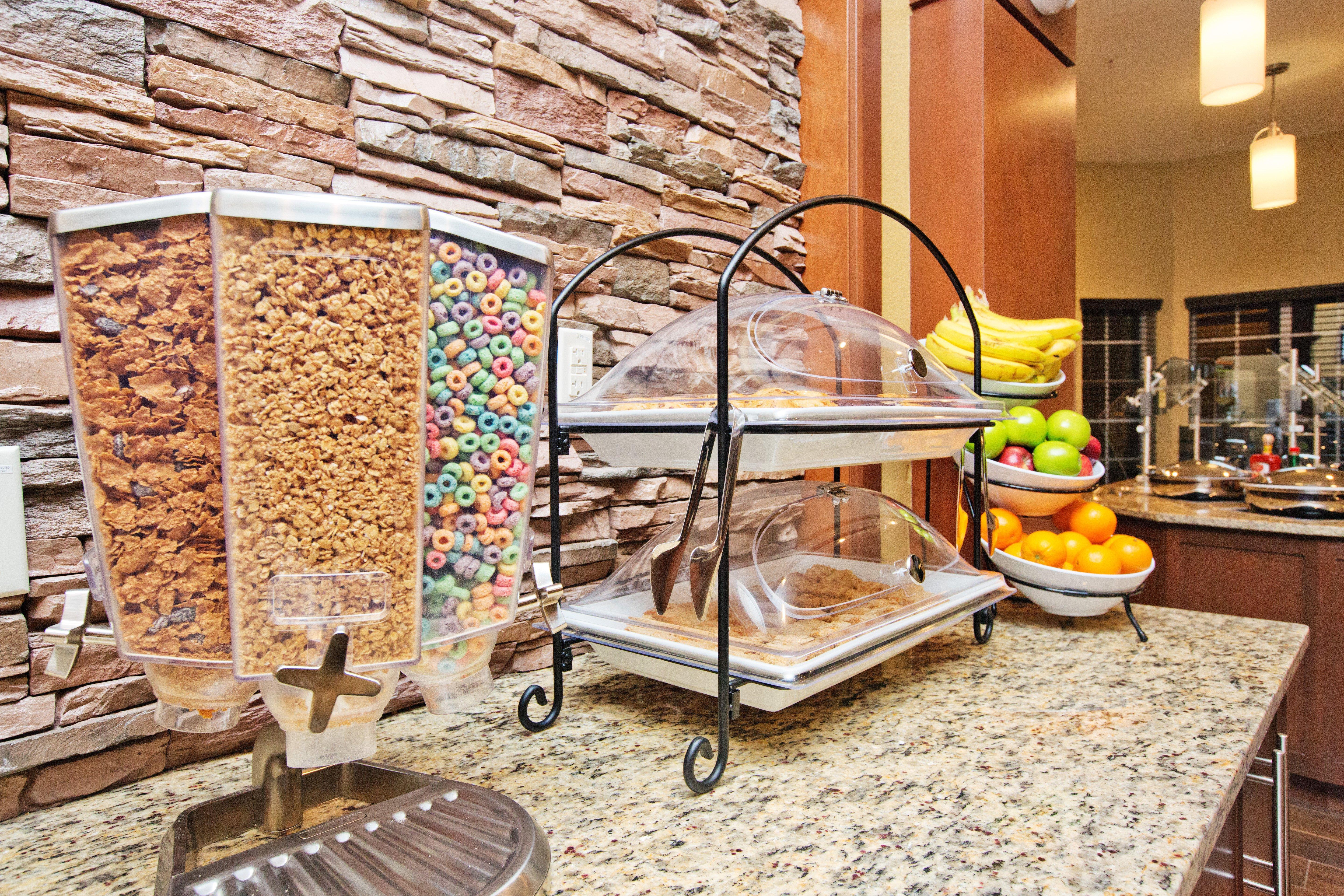 Staybridge Suites Austin South Interstate Hwy 35 By Ihg Екстериор снимка