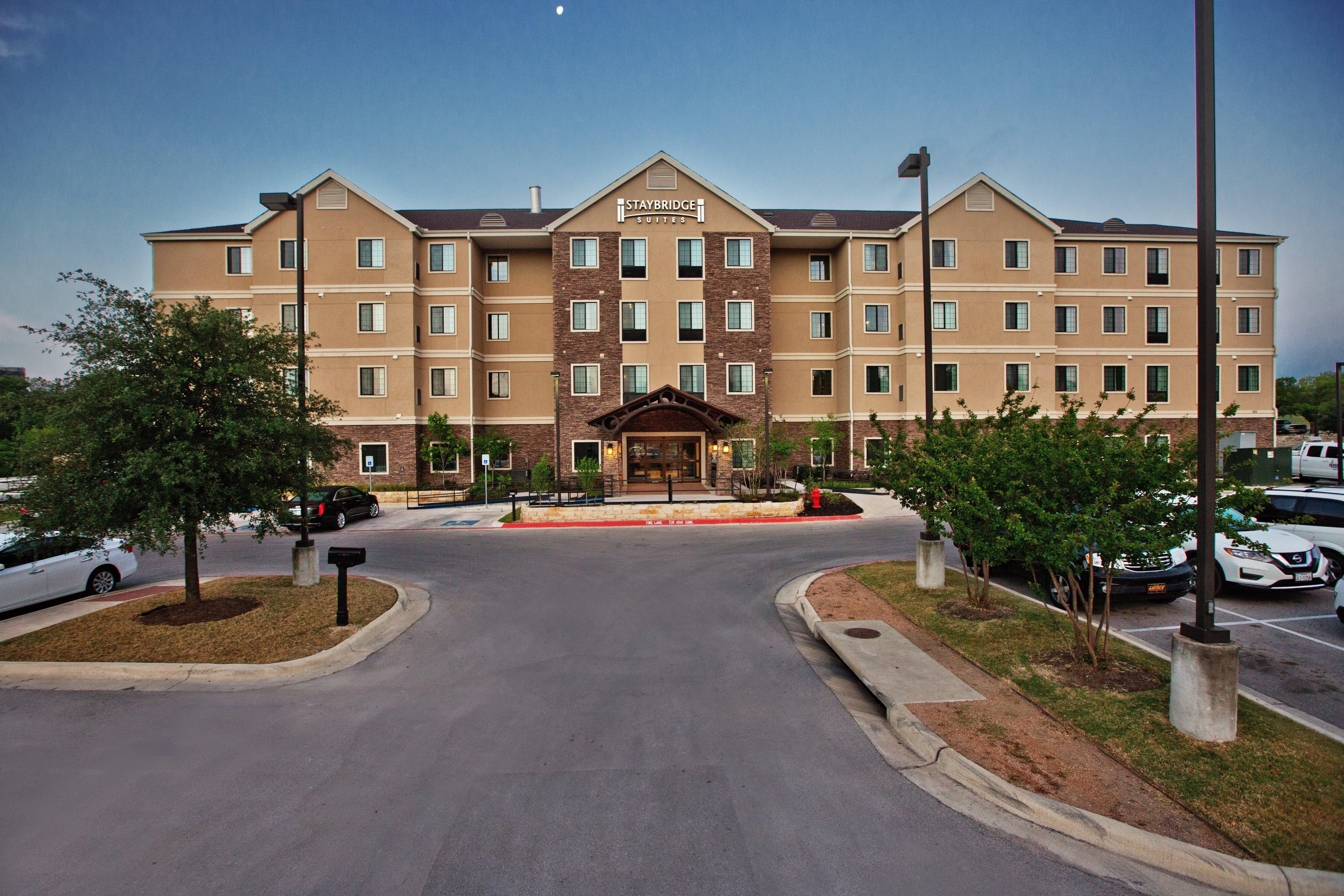 Staybridge Suites Austin South Interstate Hwy 35 By Ihg Екстериор снимка