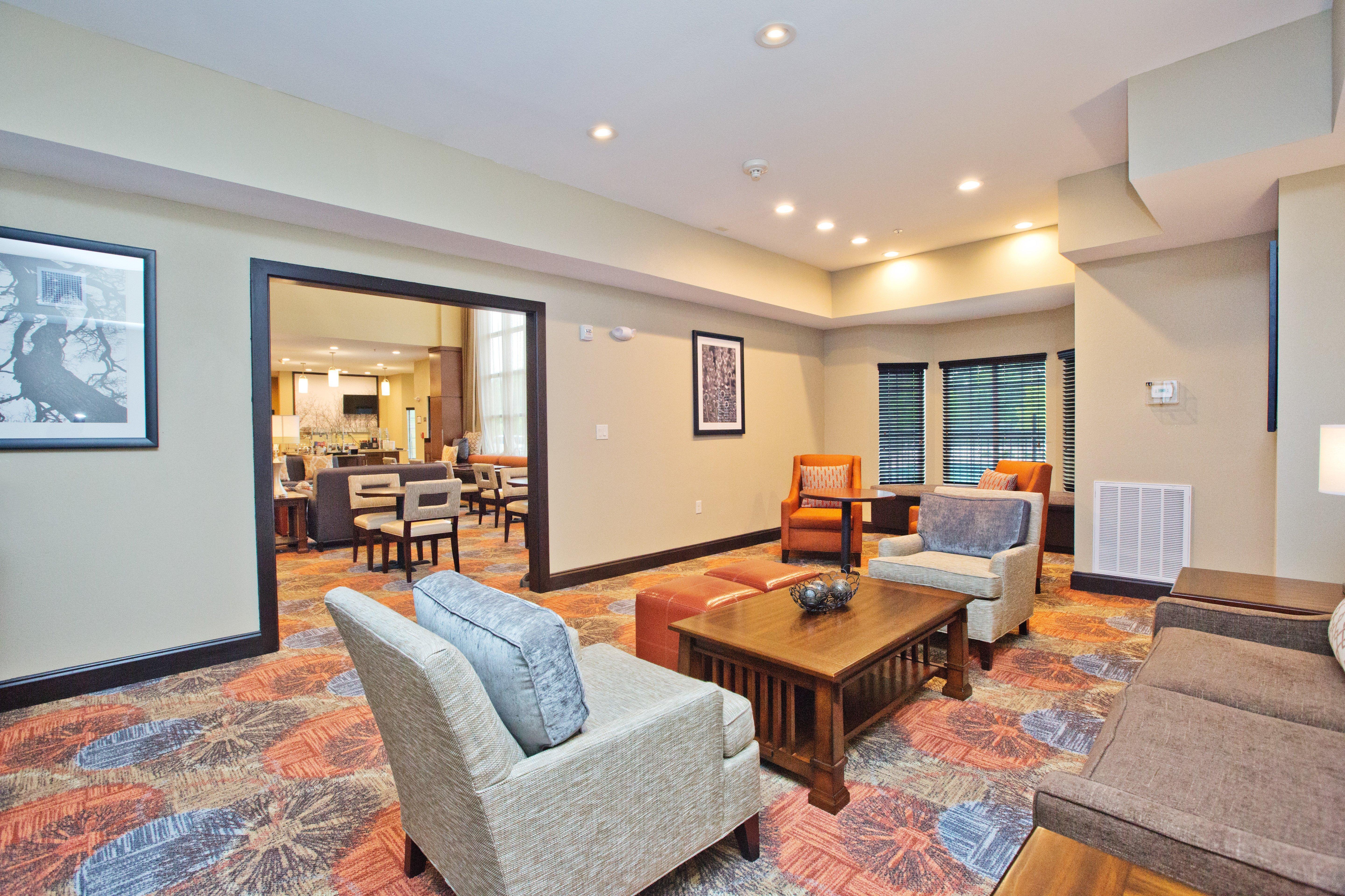 Staybridge Suites Austin South Interstate Hwy 35 By Ihg Екстериор снимка