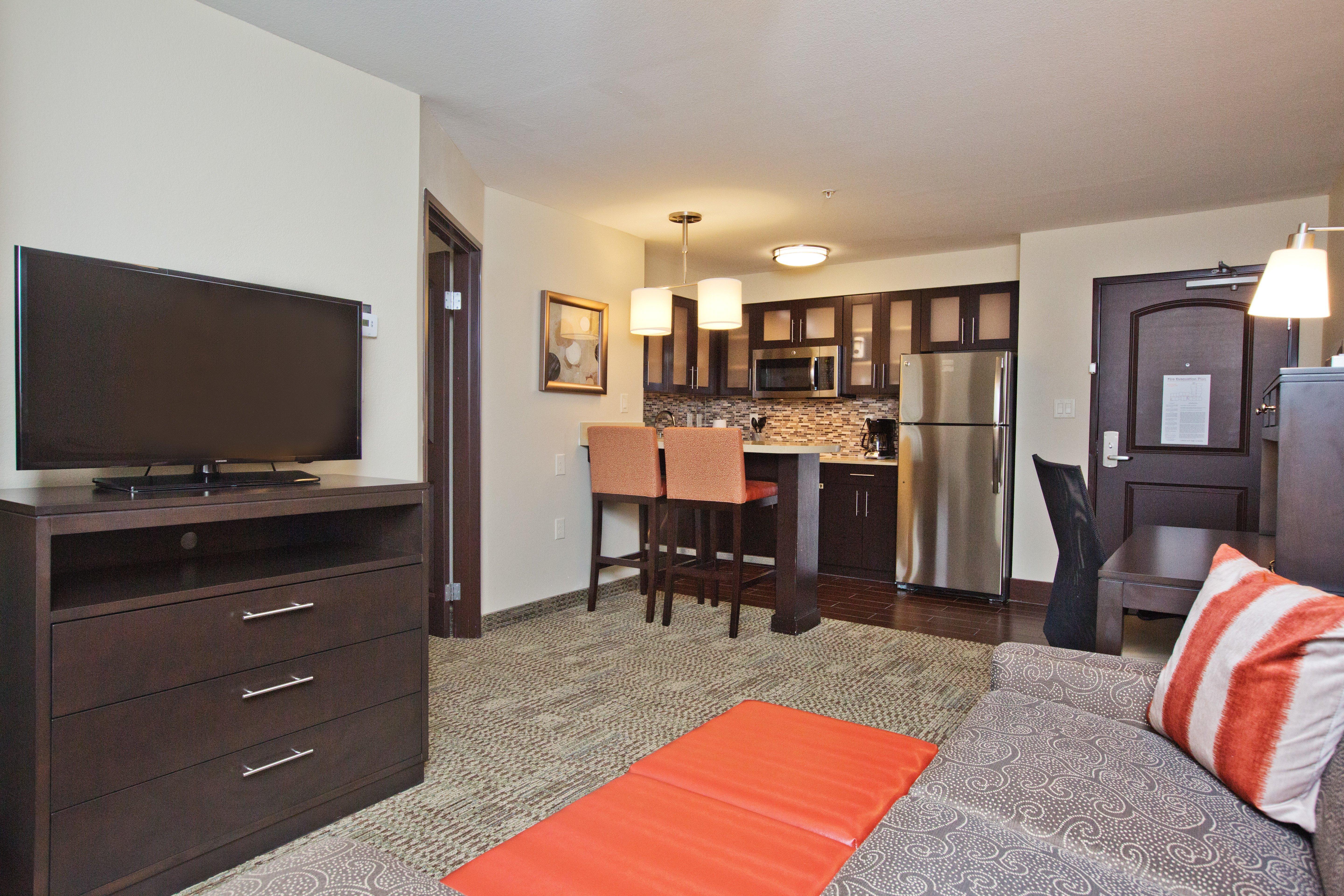 Staybridge Suites Austin South Interstate Hwy 35 By Ihg Екстериор снимка