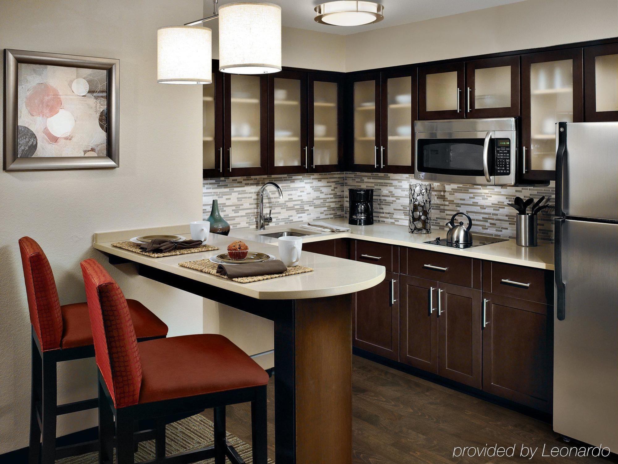 Staybridge Suites Austin South Interstate Hwy 35 By Ihg Екстериор снимка