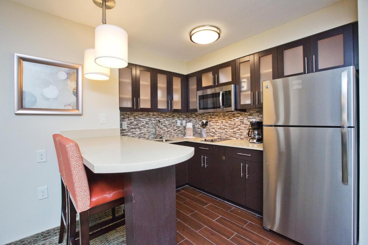 Staybridge Suites Austin South Interstate Hwy 35 By Ihg Екстериор снимка